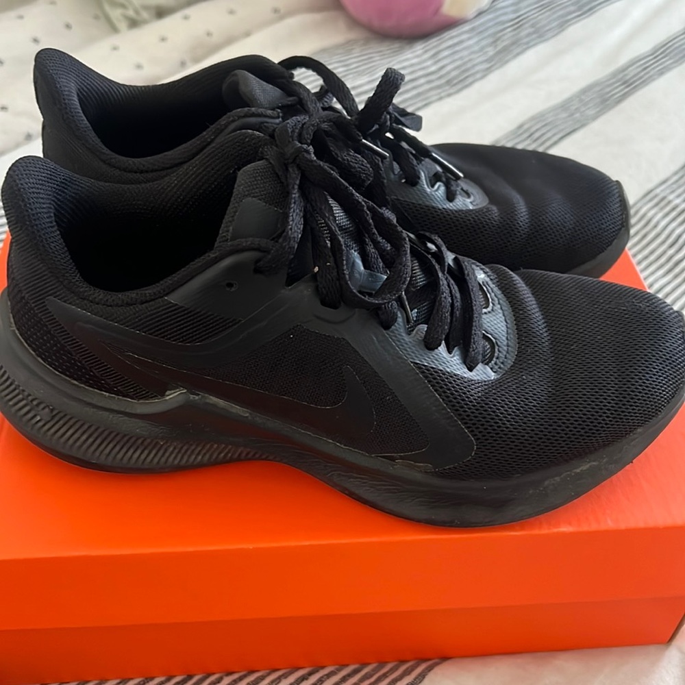 Women’s Nike downshifter in great condition